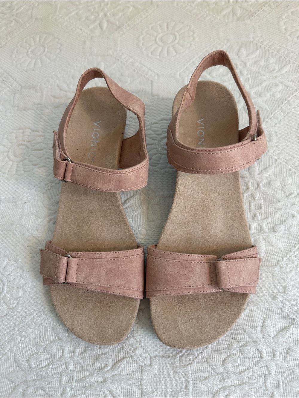 Vionic blush wedge sandal size 9 - Picture 4 of 5